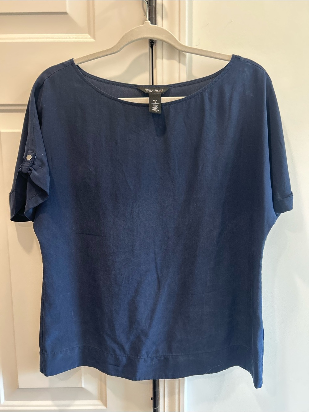 White House Black Market 100% Silk Navy Blouse Size Small